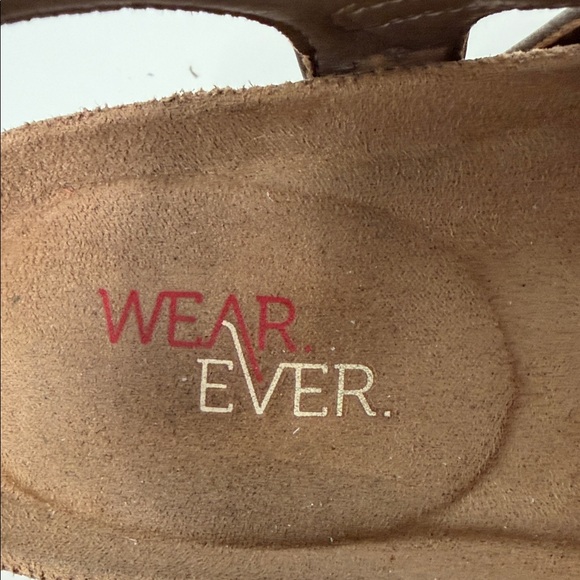 Wear Ever Brown Strap Comfort Footbed Sandals Size 6 - Picture 9 of 10